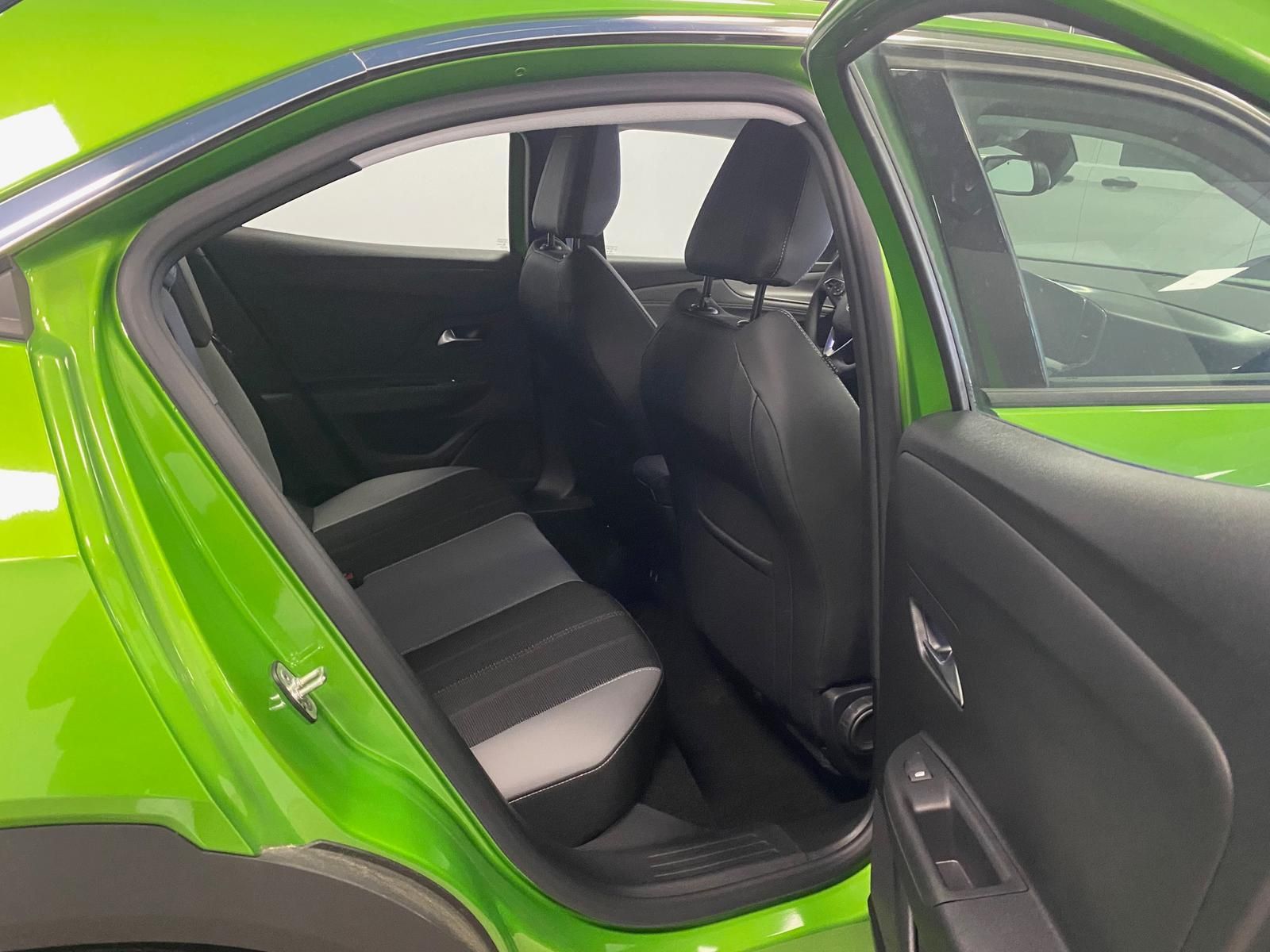Fahrzeugabbildung Opel Mokka 1.2 Turbo 74kW Edition+ACC+LED+APP CONNECT