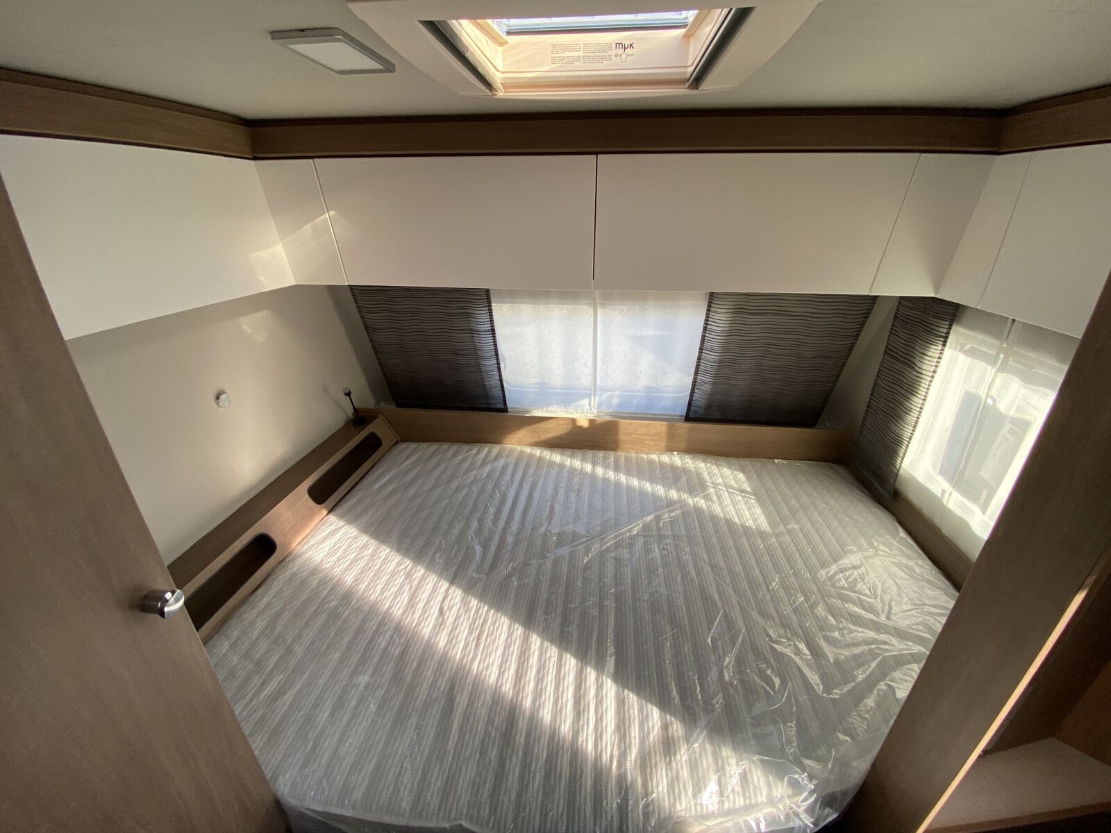 Fahrzeugabbildung Tabbert Senara 620 DMK 2.5 2.500kg, City-Wasser, uvm...