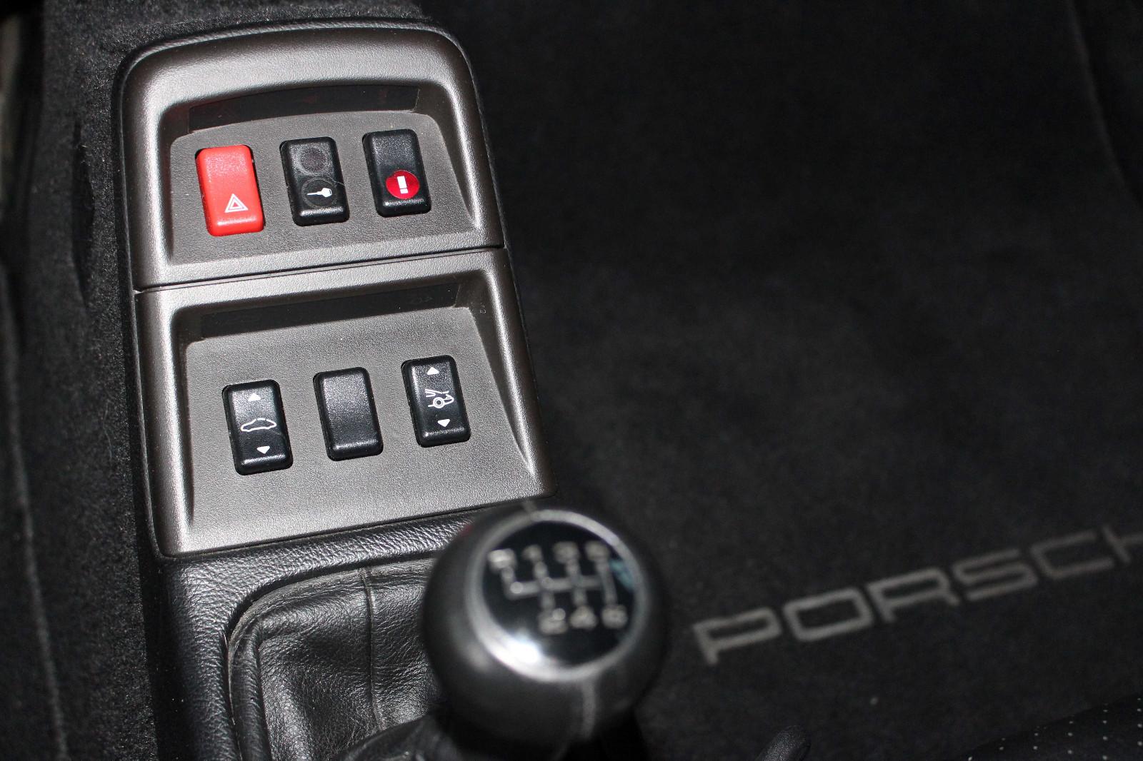 Porsche 911 993 Carrera 2  Coupe , SD , Sportsitze