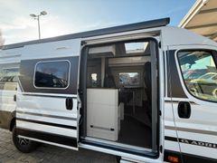 Adria TWIN SUPREME 640SLB*AHK*SOLAR*MARKISE*