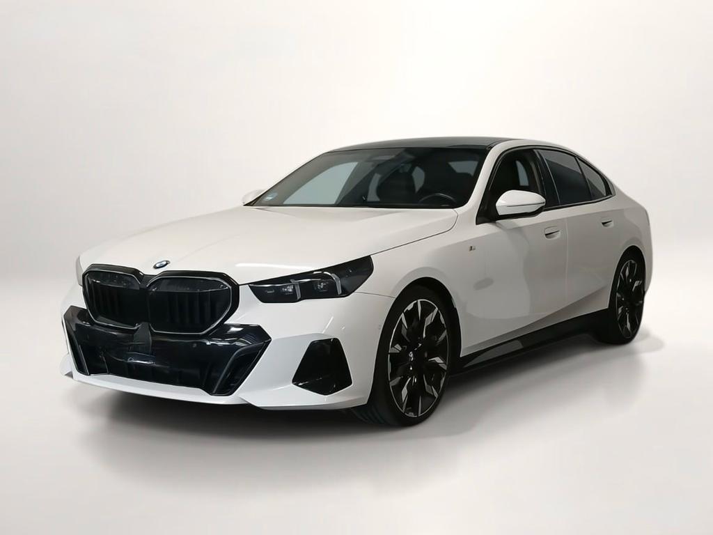 BMW 540d xDrive M Sport PRO PANO 360 HK ICONIC AHK 2025