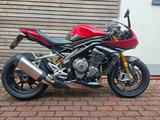 Triumph Speed Triple 1200 RR