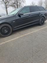 Mercedes-Benz 220 - Mercedes-Benz 220 aus 2011