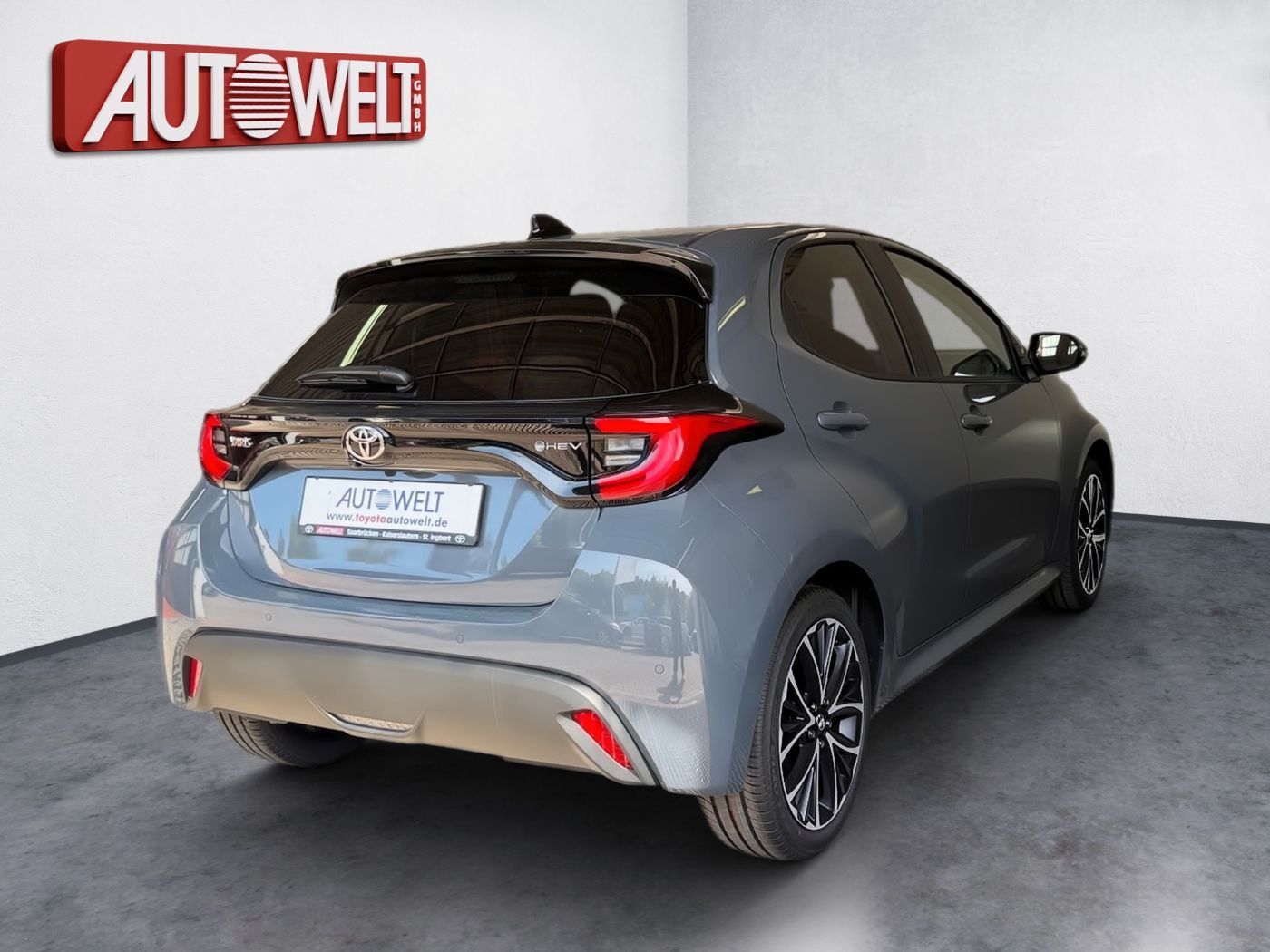 Fahrzeugabbildung Toyota Yaris 1.5 Teamplayer Kamera,LED,Matrix,ACC,PDC