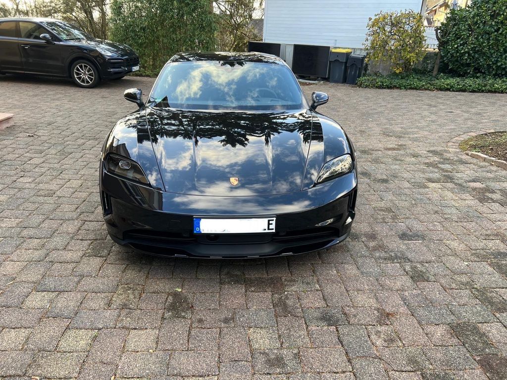 Porsche Taycan 4 Cross Turismo Bose 18-Wege Memory 21