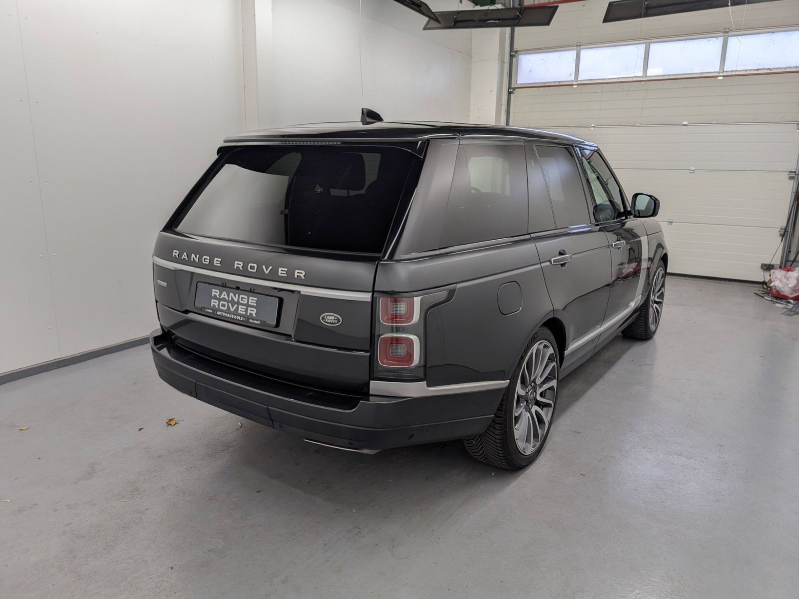 LAND ROVER Range Rover 4.4 SDV8 Autobiography Pano LED – Bild 4
