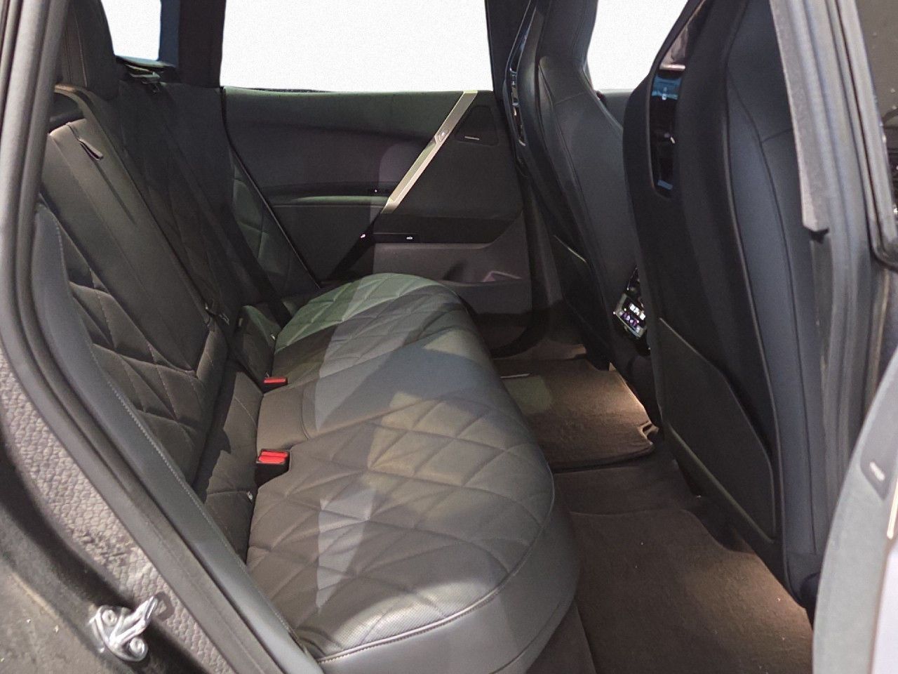 BMW iX - Bild 12