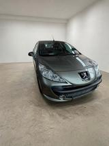 Peugeot 207 CC Cabrio-Coupe Sport - gebrauchte Peugeot Roadster