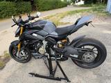 Ducati Streetfighter V4S Top Zustand Garantie bis 2027 - DUCATI STREETFIGHTER V2