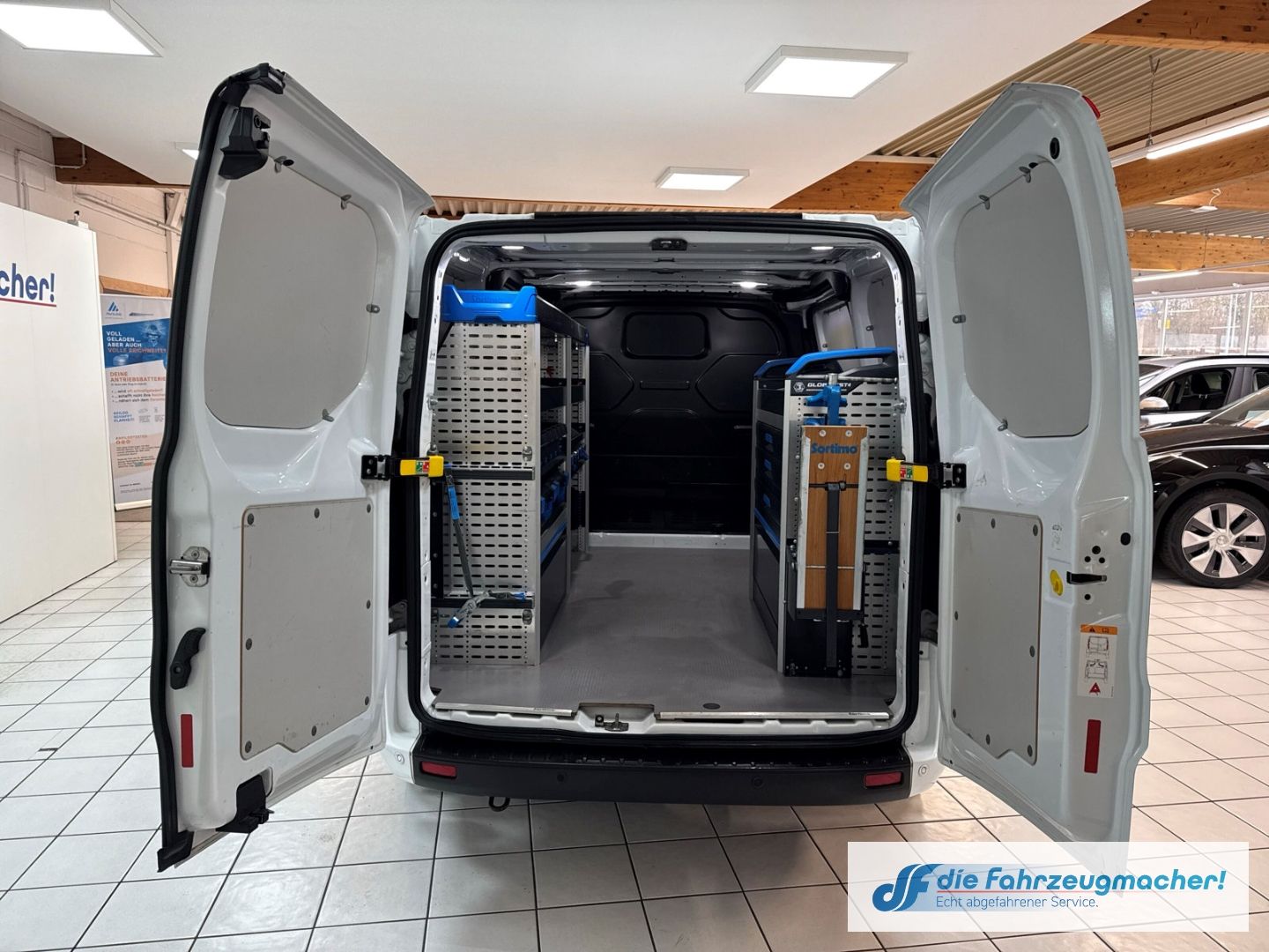 Fahrzeugabbildung Ford Transit Custom Kasten 280 L1 Trend WERKSTATT Tem