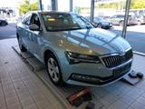 Skoda Superb 2.0 TDI DSG Lim. Style*LED*AHK*R-CAM*NAVI - Skoda Superb mit Diesel-Antrieb: Grau, Limousine