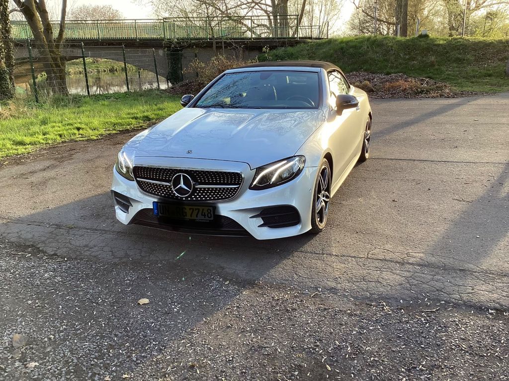 Image of Mercedes-Benz E 200