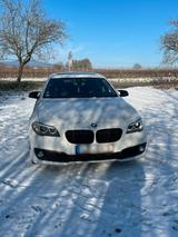 BMW f11 525d 2014 - BMW 525 mit Diesel-Antrieb: Kombi, 2.5