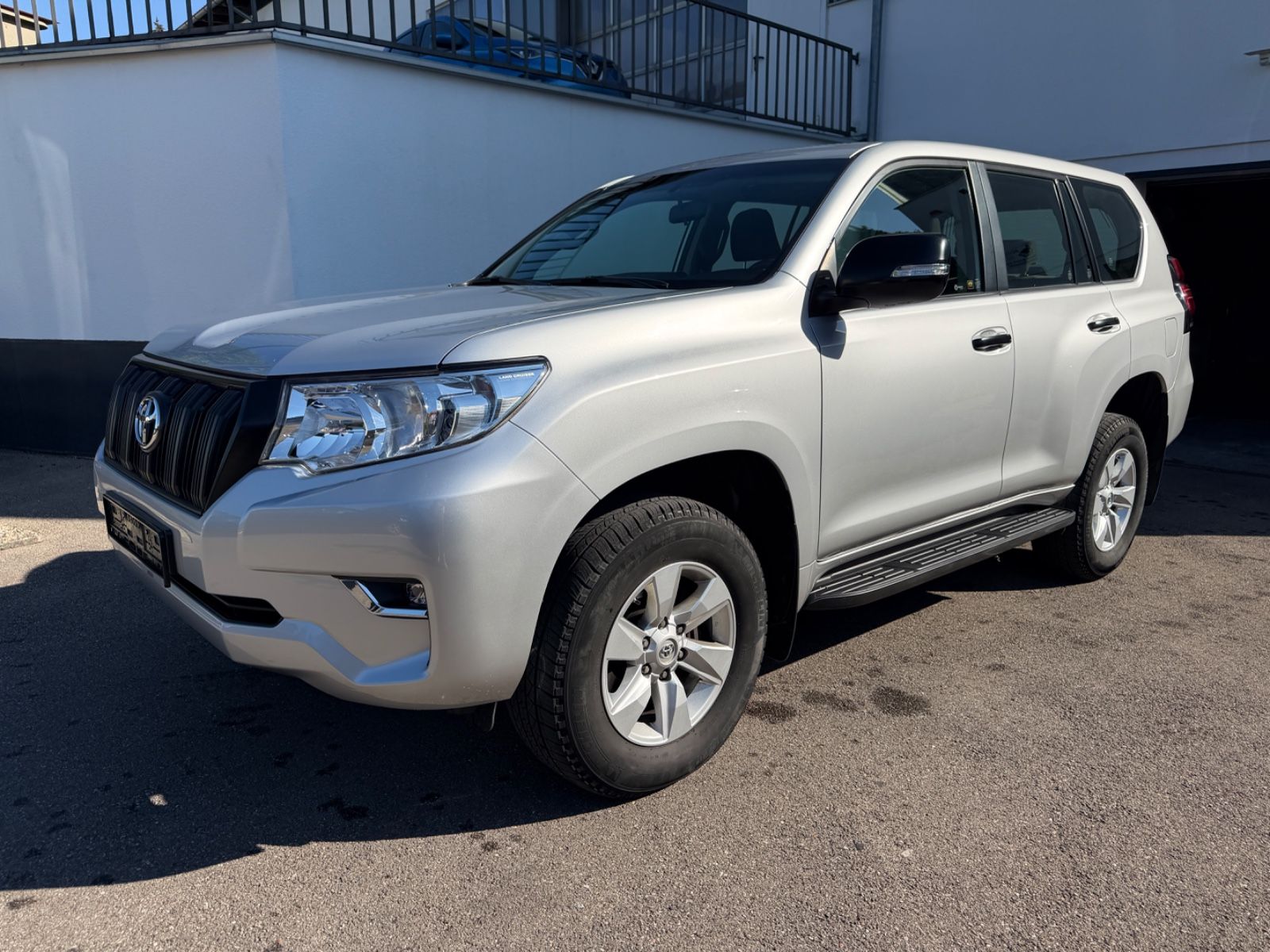 Toyota Land Cruiser Basis KEYLESS LED USB 1.Hd foto 2
