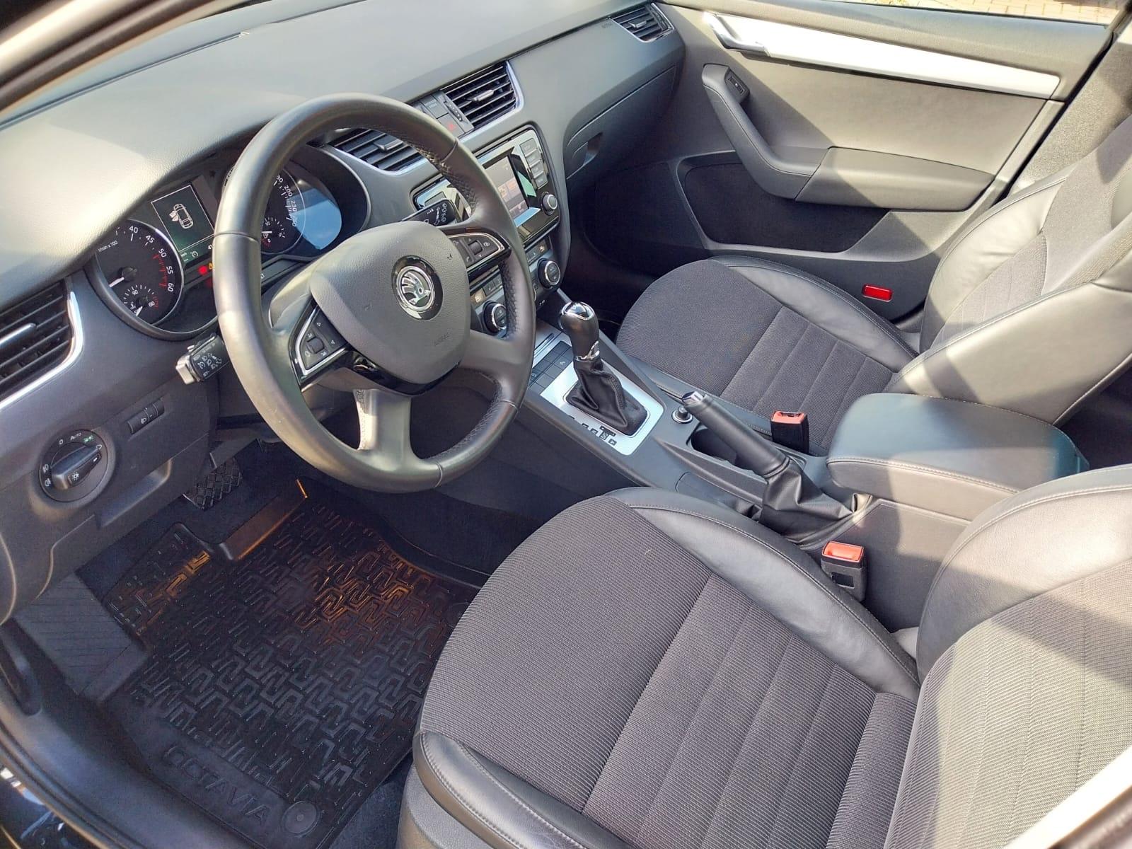 Skoda Octavia 2013 — фото 14