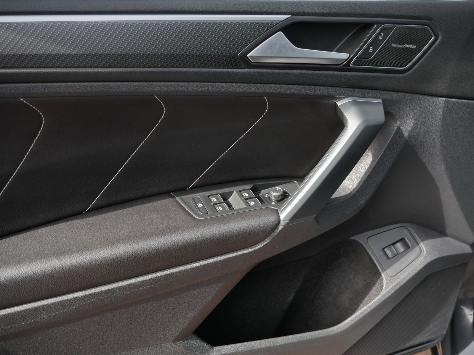 Volkswagen Tiguan - Bild 21