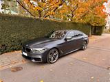 BMW M550d xDrive A - FROZEN ARCTIC GREY METALLIC - mit Diesel-Antrieb: Limousine, Metallic