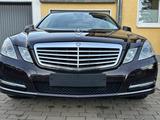 Mercedes-Benz E 200 CGI BlueEFFICIENCY ELEGANCE ELEGANCE