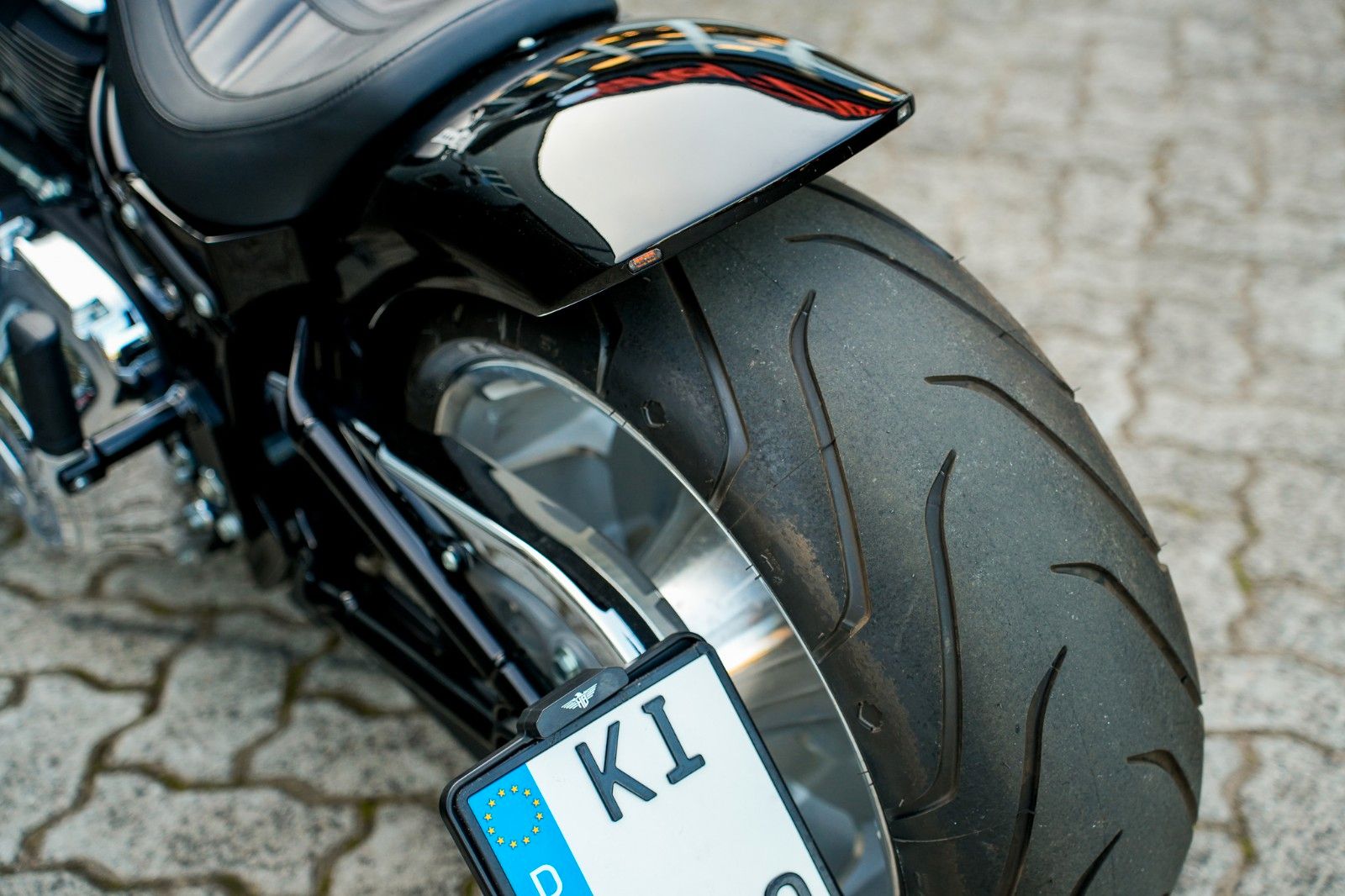 Fahrzeugabbildung Harley-Davidson SOFTAIL FAT BOY FLFBS 114 - JEKILL&HYDE -