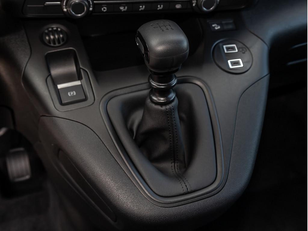 Peugeot PARTNER M Benzin 110 Worksite