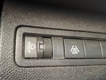 Peugeot 3008 Allure Pack 1.2 PureTech 130 Kam.+KeyLess