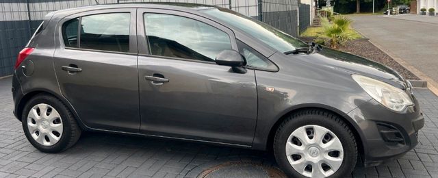 Opel Corsa D 1.2 bis 06/2026 Tüv