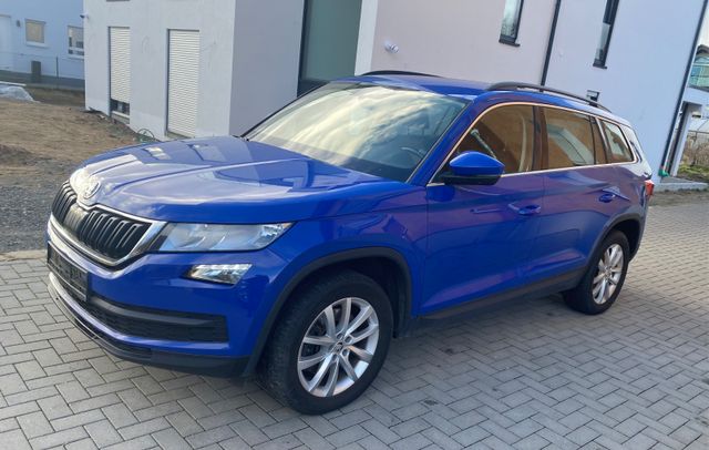 Skoda Kodiaq 2.0 TDI DSG Ambition 4x4 7Sitzer Navi*ACC