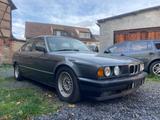 BMW E34 535 I *Schaltgetriebe* - BMW 535: 535i E34