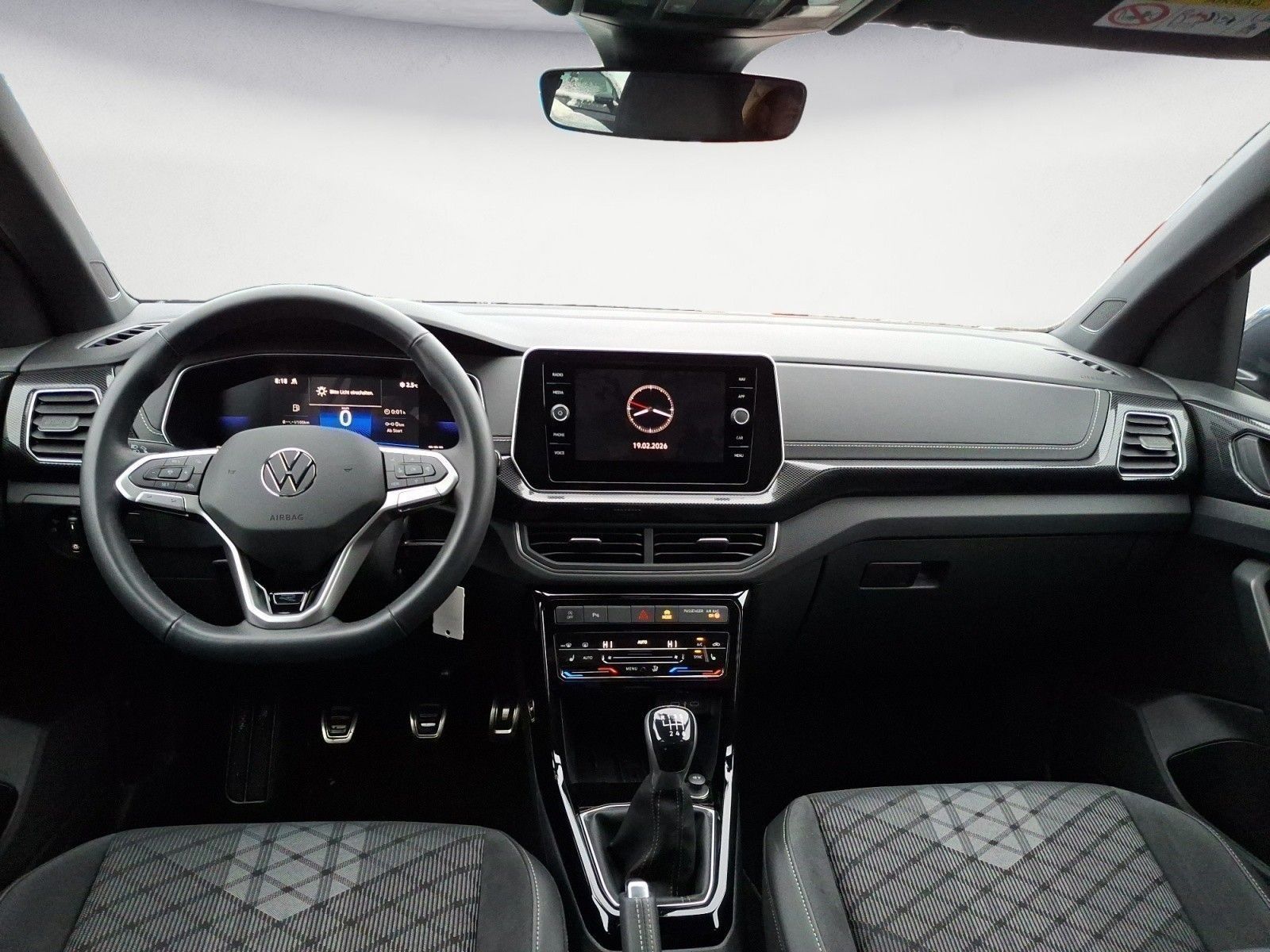 Volkswagen T-Cross - Bild 11