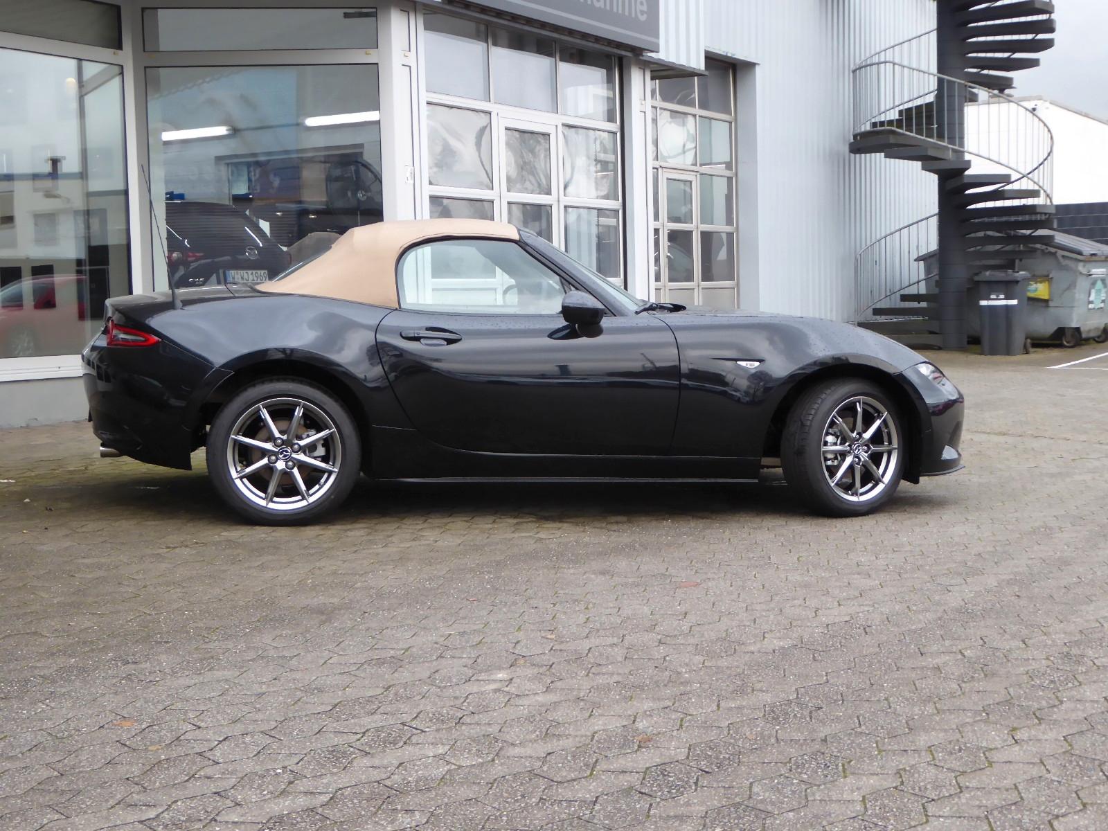 Mazda MX-5 1.5 SKYACTIV-G 132 Kazari