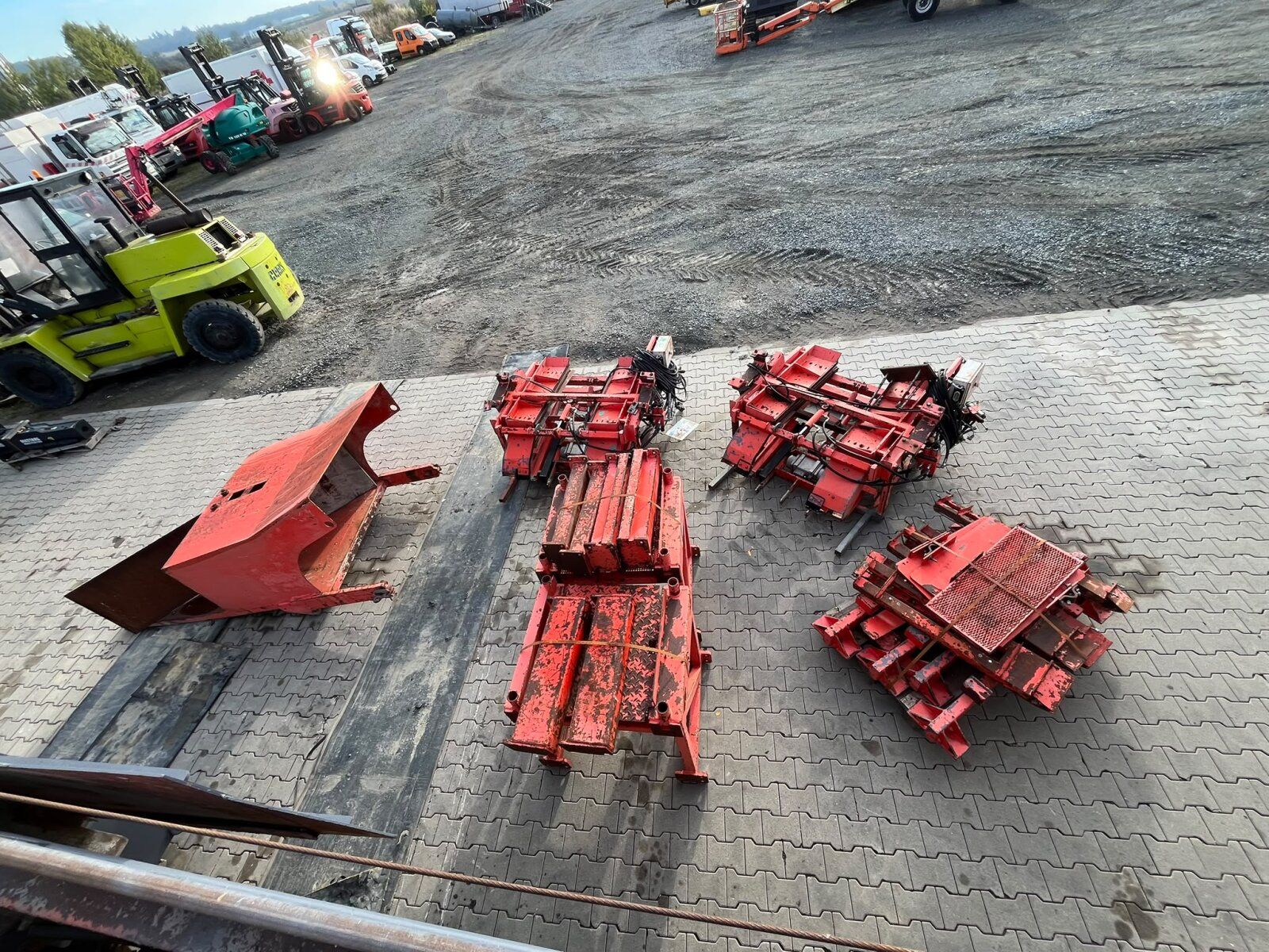 Fahrzeugabbildung Wirtgen SP 1500 L /Gleitschalungsfertiger Concrete Paver
