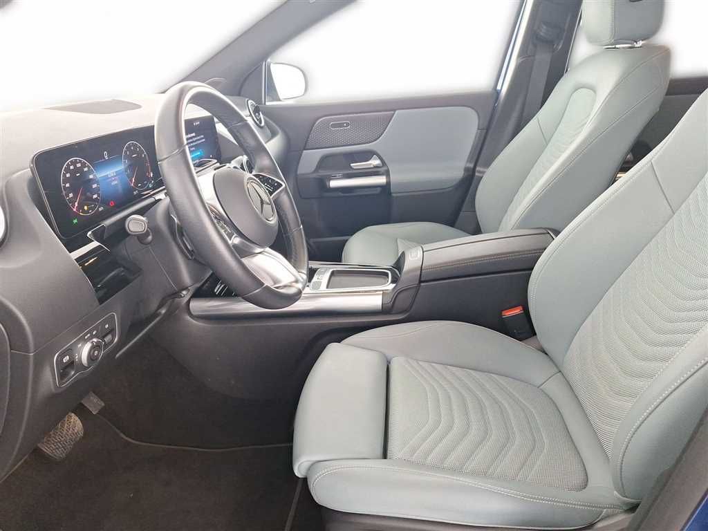 Mercedes-Benz GLA 180 Prgressive Line Advanced DCT Standhz foto 17