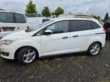Ford Grand C-MAX Titanium Kamera Automatik - Ford Grand C-Max: Titanium