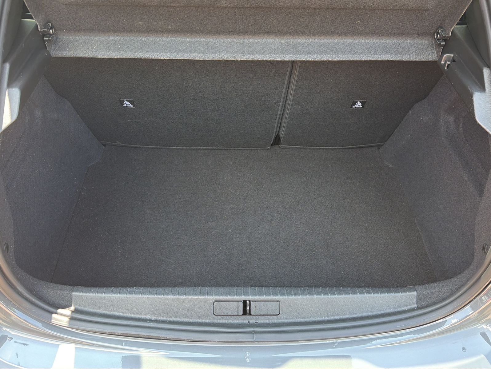 Fahrzeugabbildung Peugeot 208 101 Allure - Tempomat