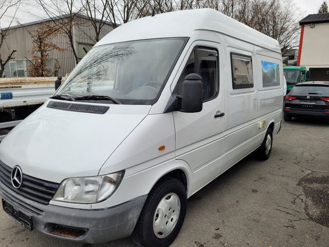 Mercedes-Benz Sprinter 311