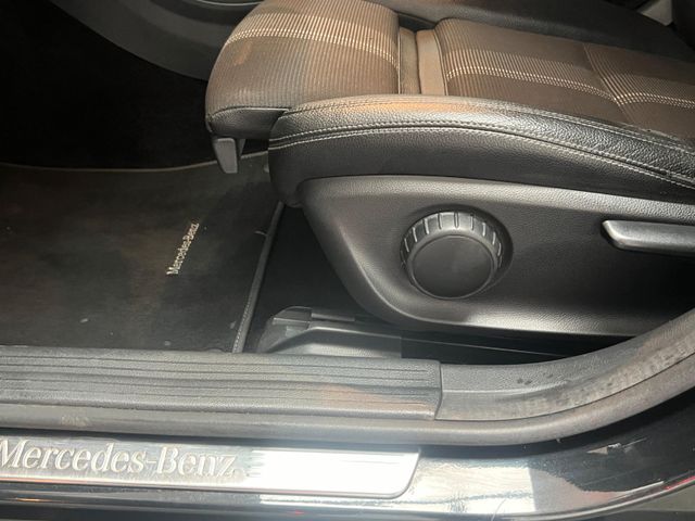 Mercedes-Benz CLA 200 Limousine,Urban-Line,Navi,Teilleder,SHZ