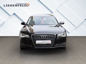Audi A8 - 4
