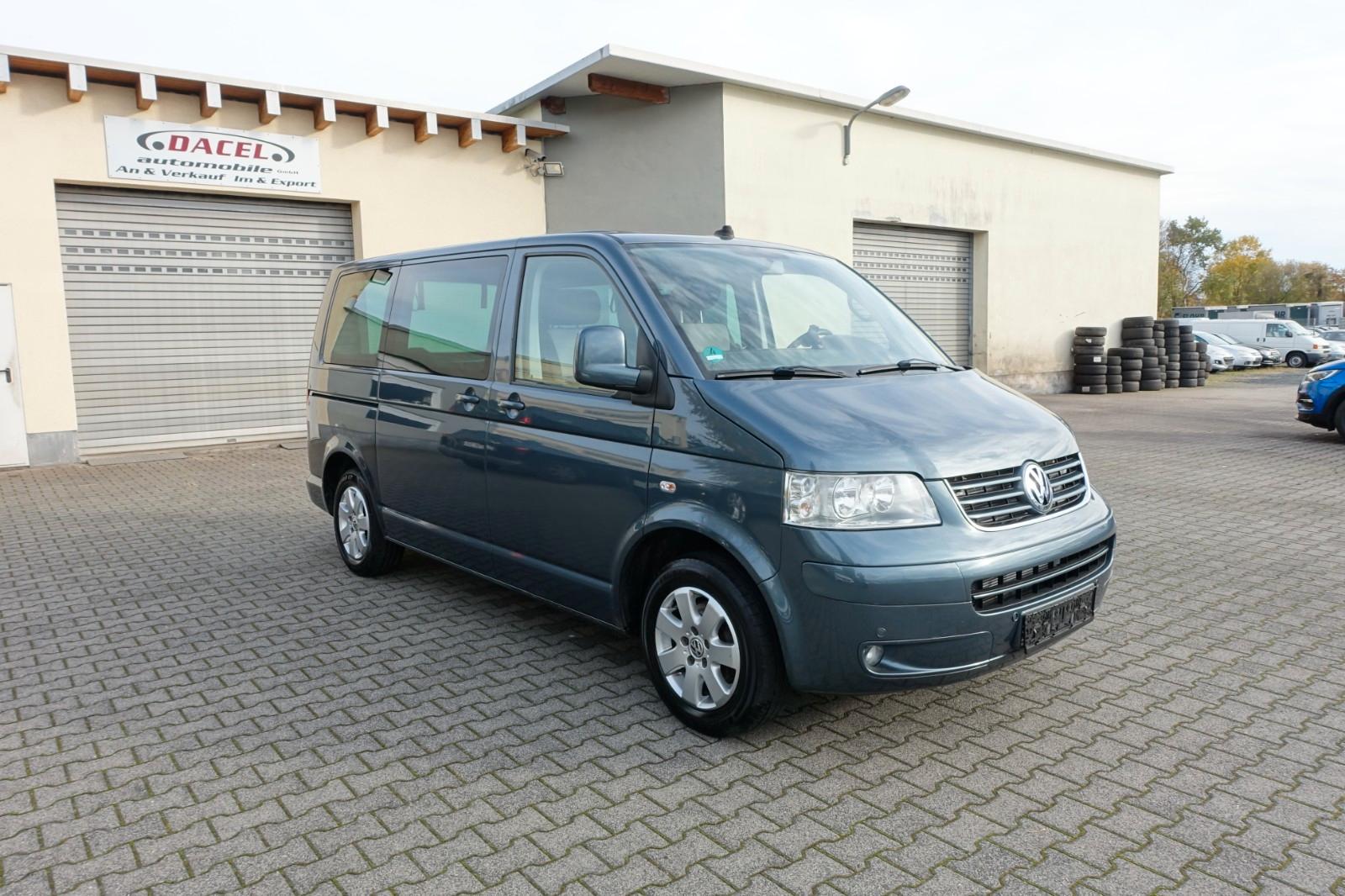 Volkswagen T5 Transporter 2.5 TDI Multivan Startline