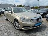 Mercedes-Benz E 250 E T-Modell 2,1 CDI 7G *Scheckheft* - Mercedes-Benz E 250: Cdi T