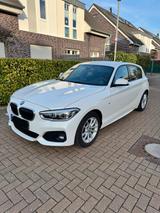 BMW 1er BMW 120i top gepflegt, Sportfahrwerk - BMW 120: 1er 120i