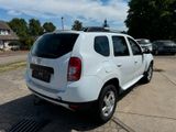 Dacia Duster I Prestige 4x2 / 1.6 liter - Dacia Duster aus 2011