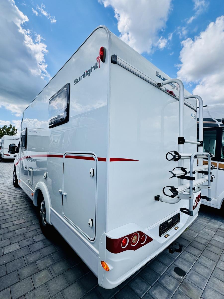 Sunlight V 66 AHK,Luftfederung,Lithium,Inverter,Navi,RFK
