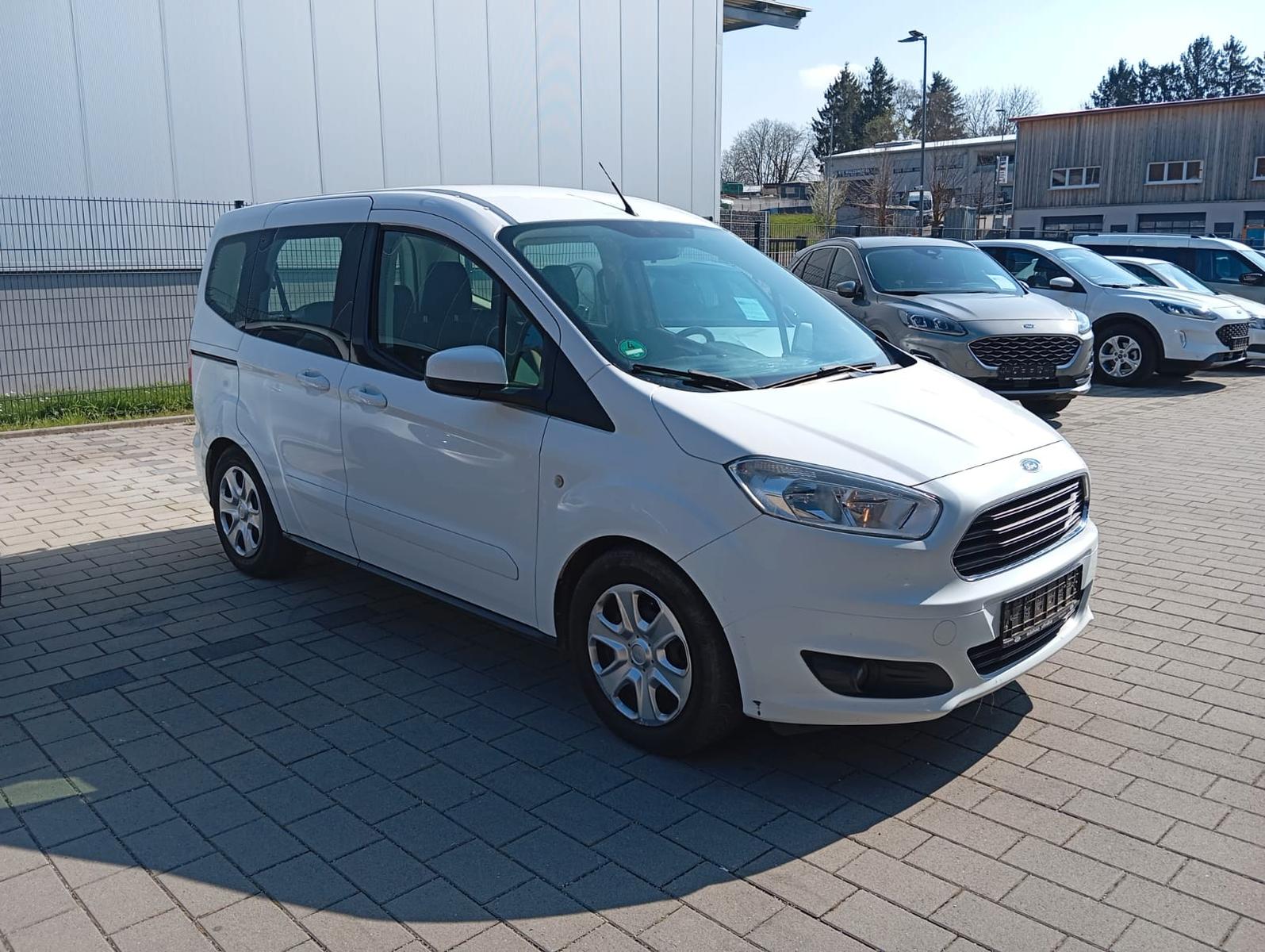 Ford Tourneo Courier Trend*Tempomat*Klimaanlage*