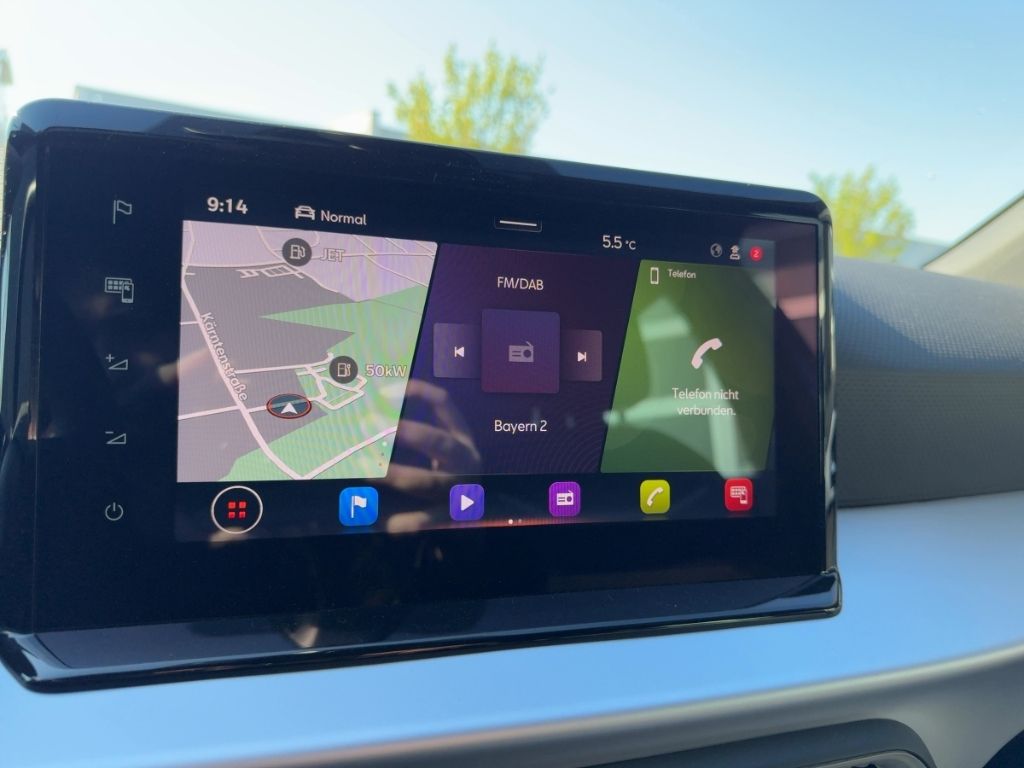Fahrzeugabbildung SEAT Arona FR, Allwetter, RFK