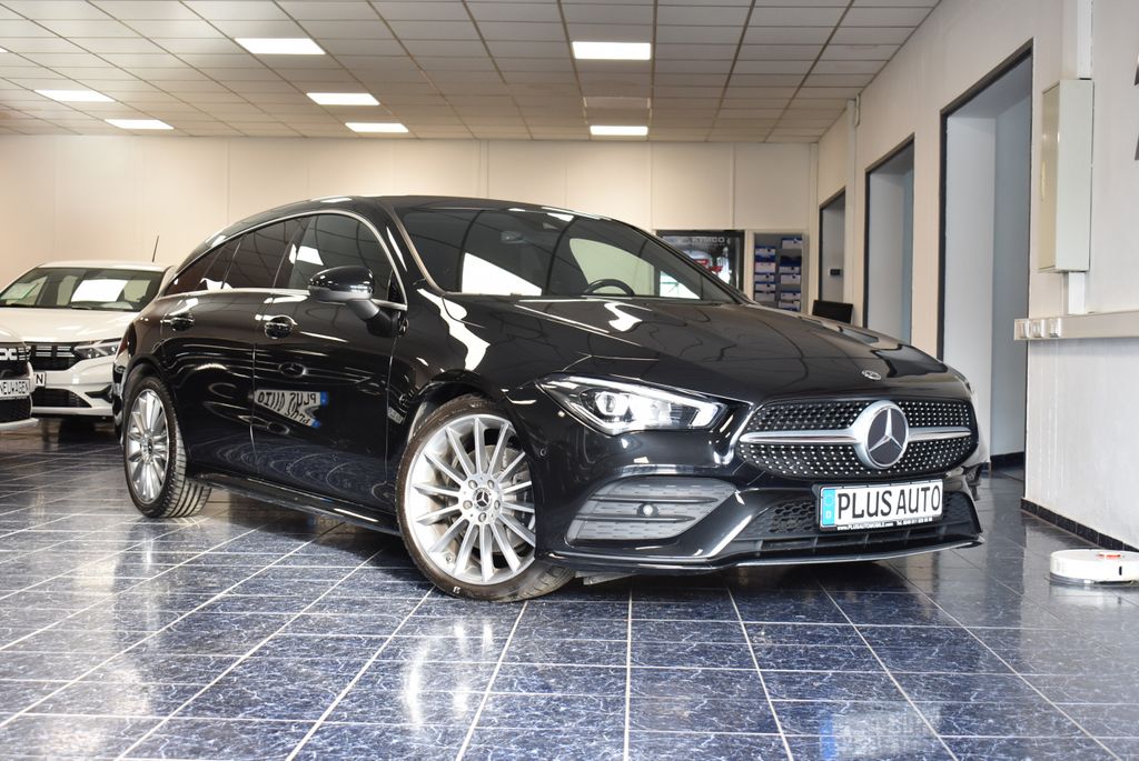 Mercedes-Benz CLA 220 Shooting Brake