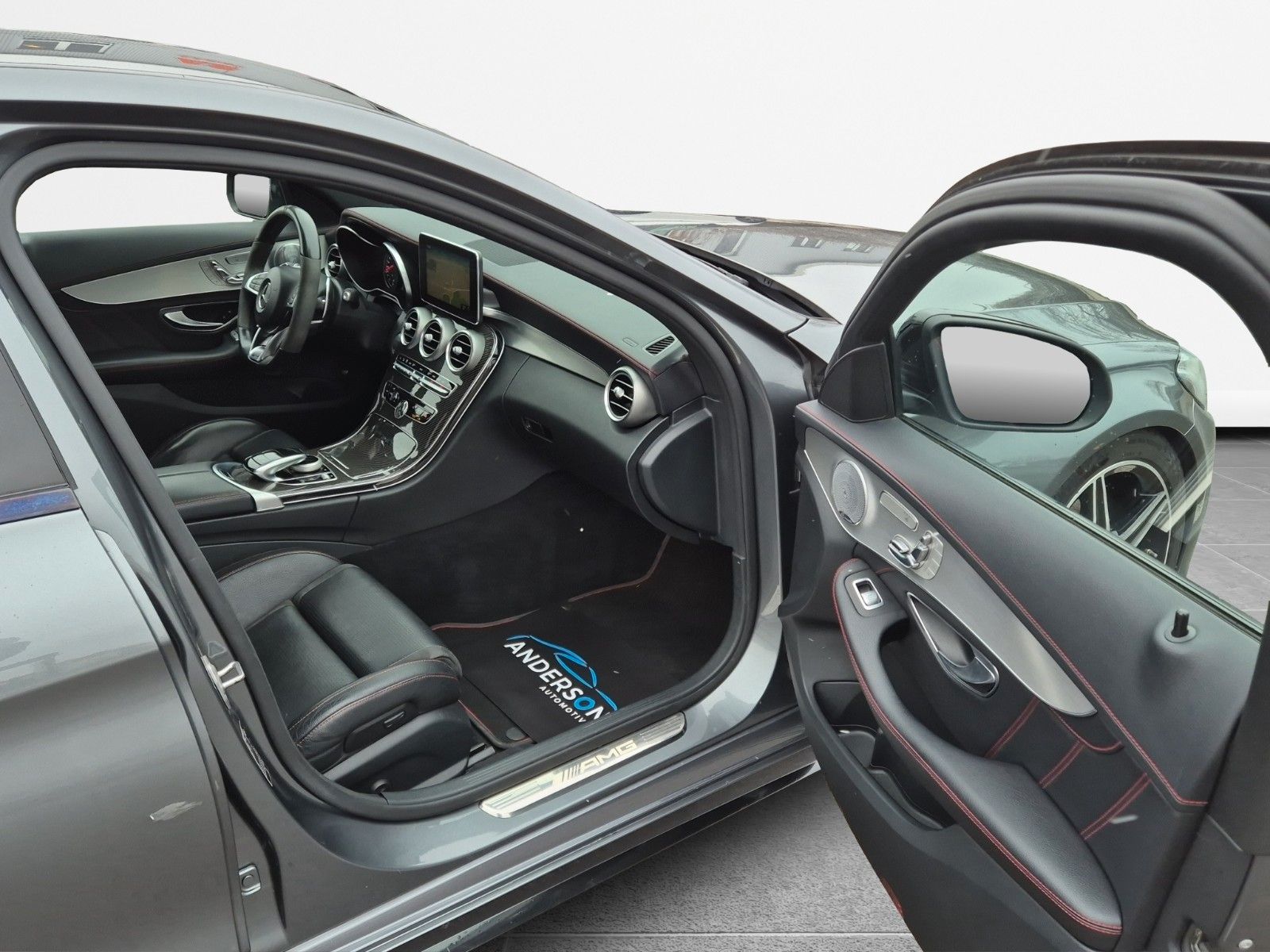 Fahrzeugabbildung Mercedes-Benz C43AMG PERF NIGHT BURM KAM LED HUD 360° HECK