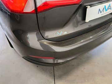 Ford Focus - 8