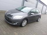 Toyota Auris Life+ - Toyota Auris mit Diesel-Antrieb: Limousine