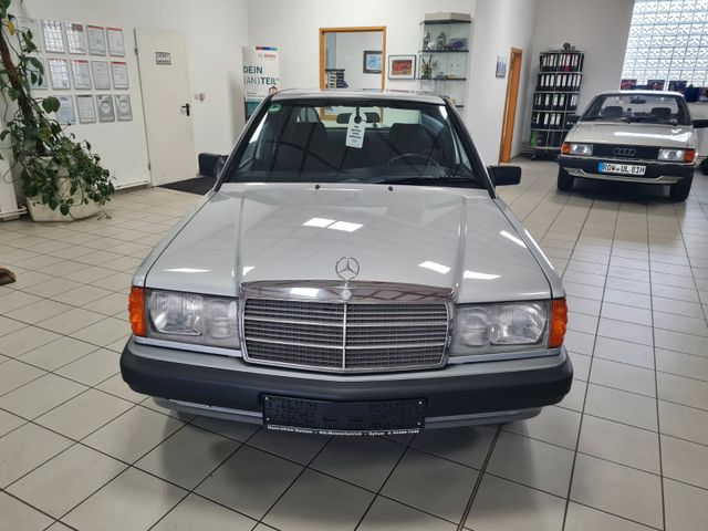 Mercedes-Benz 190E 1.8L,  ZV, Servo,Schiebedach .H Kennzeichen