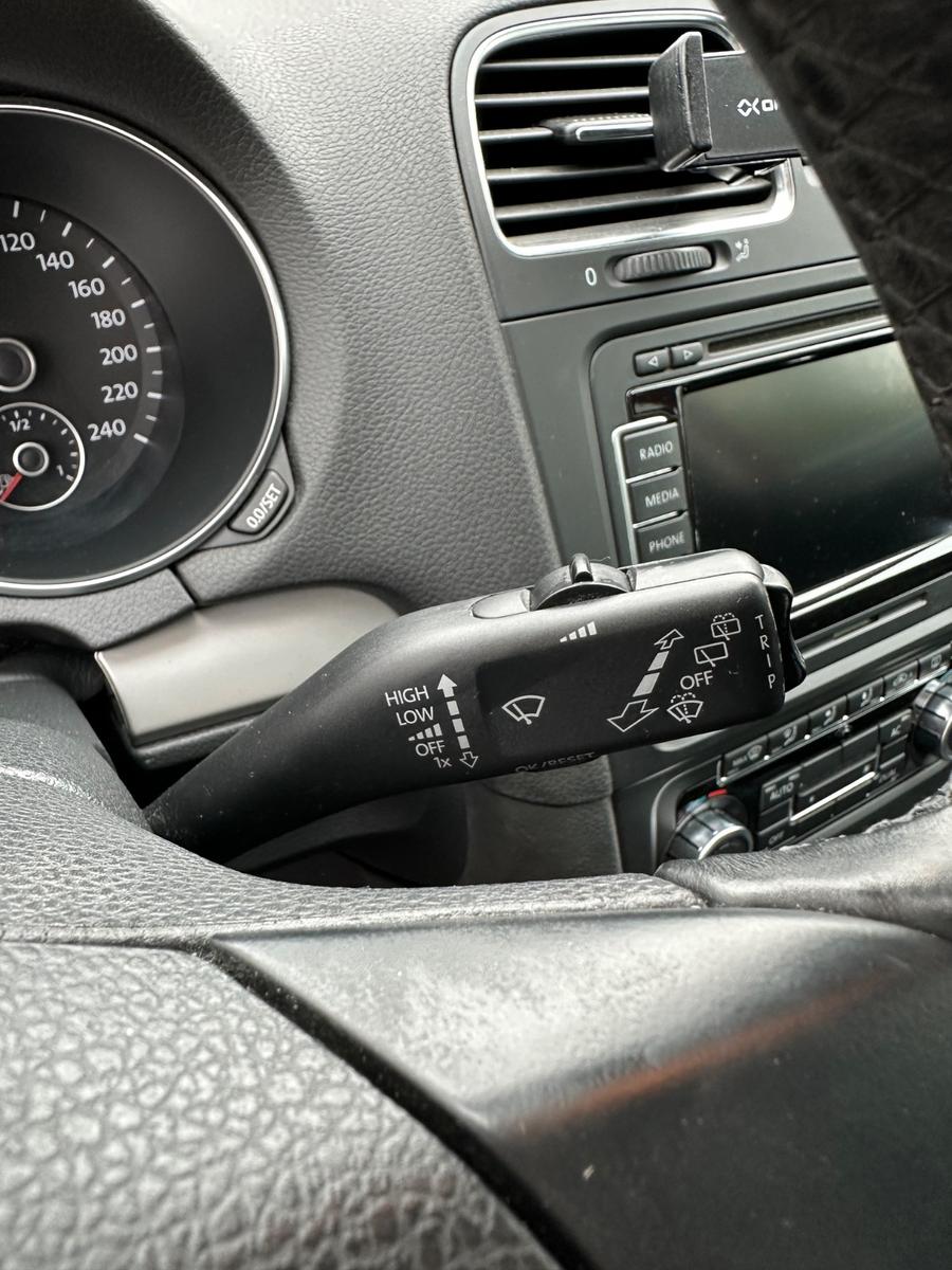 Volkswagen Golf 2009 — photo 12